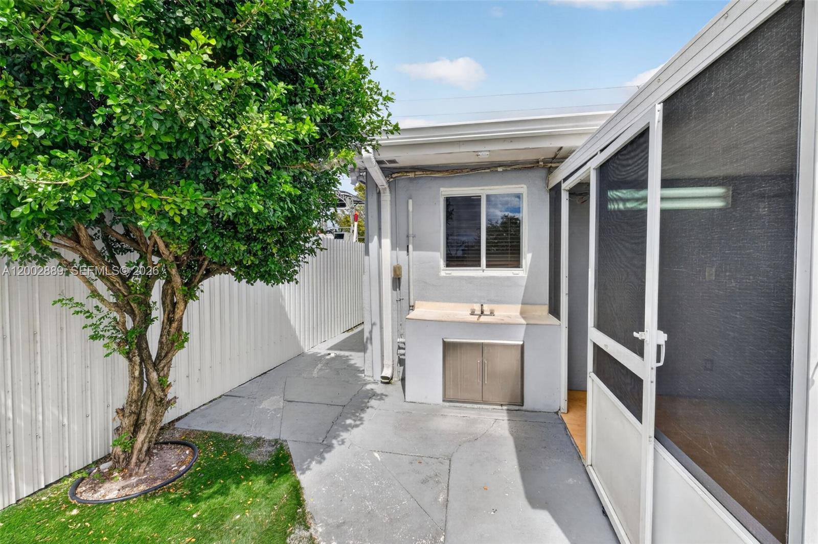   /  1824 sq. ft. $ 2026-04-17 0 Photo