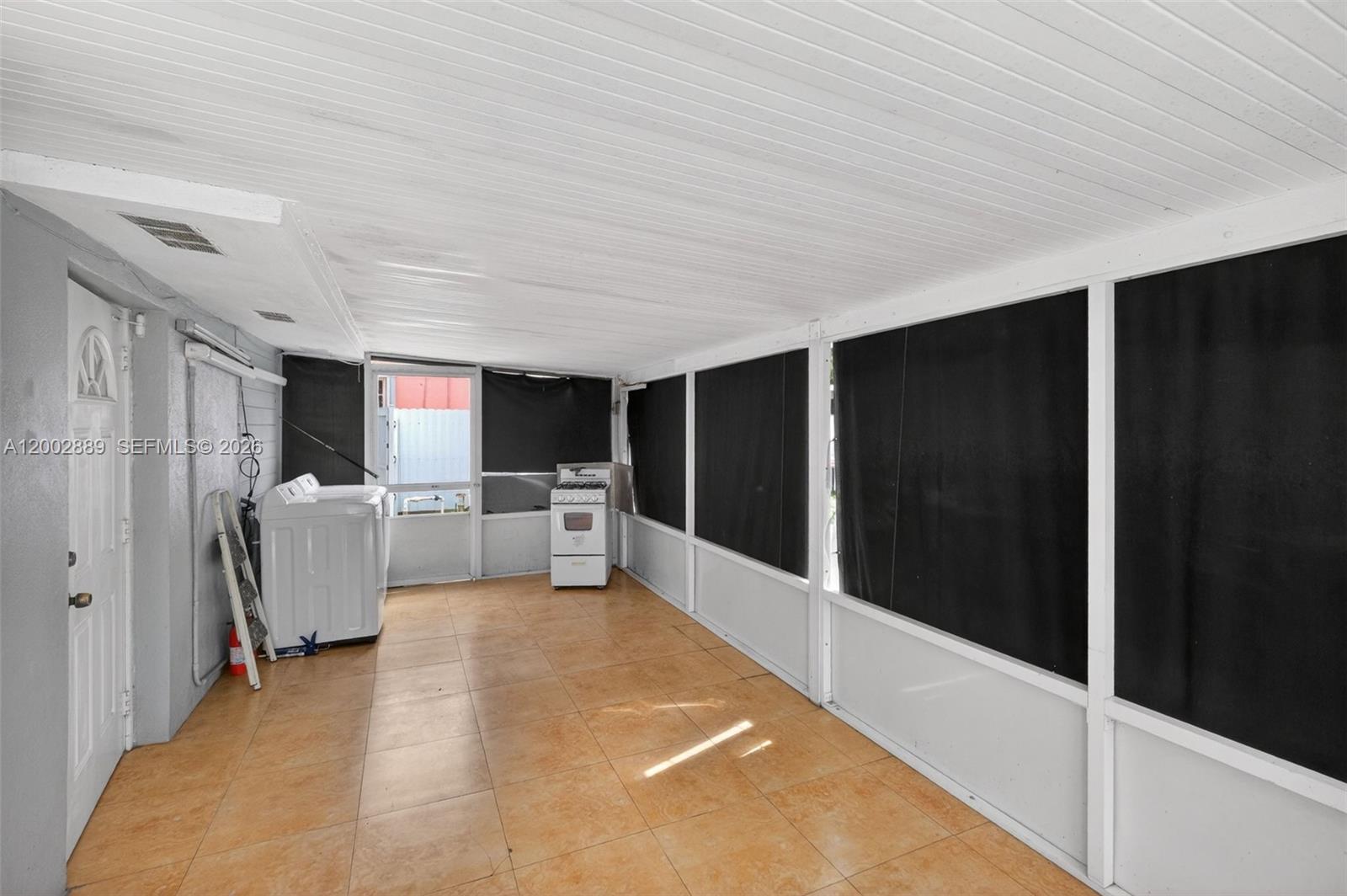  /  1824 sq. ft. $ 2026-04-17 0 Photo