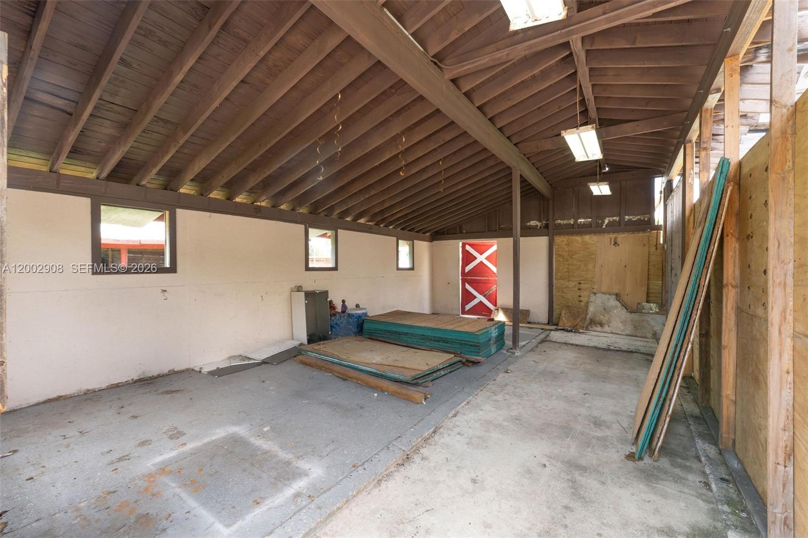   /   sq. ft. $ 2026-04-17 0 Photo