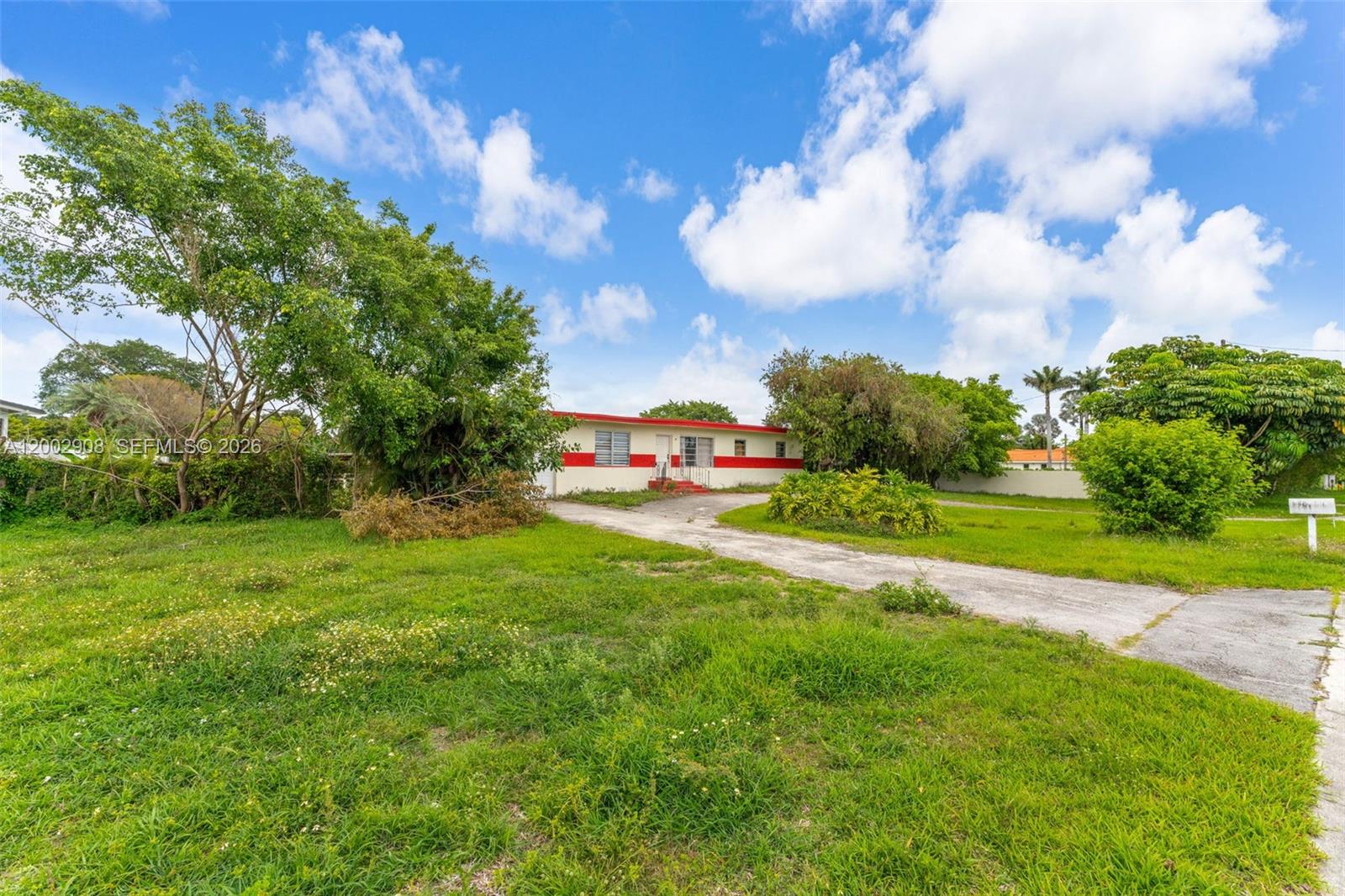   /   sq. ft. $ 2026-04-17 0 Photo