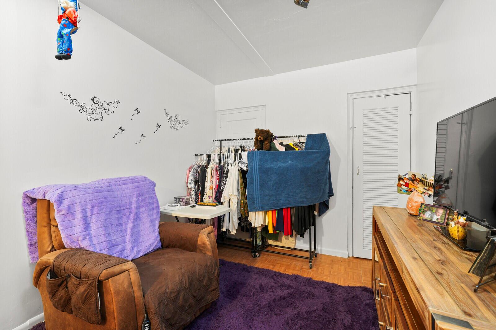 Ver detalles / 0 2297 sq. ft. $ 2026-06-21 0 foto