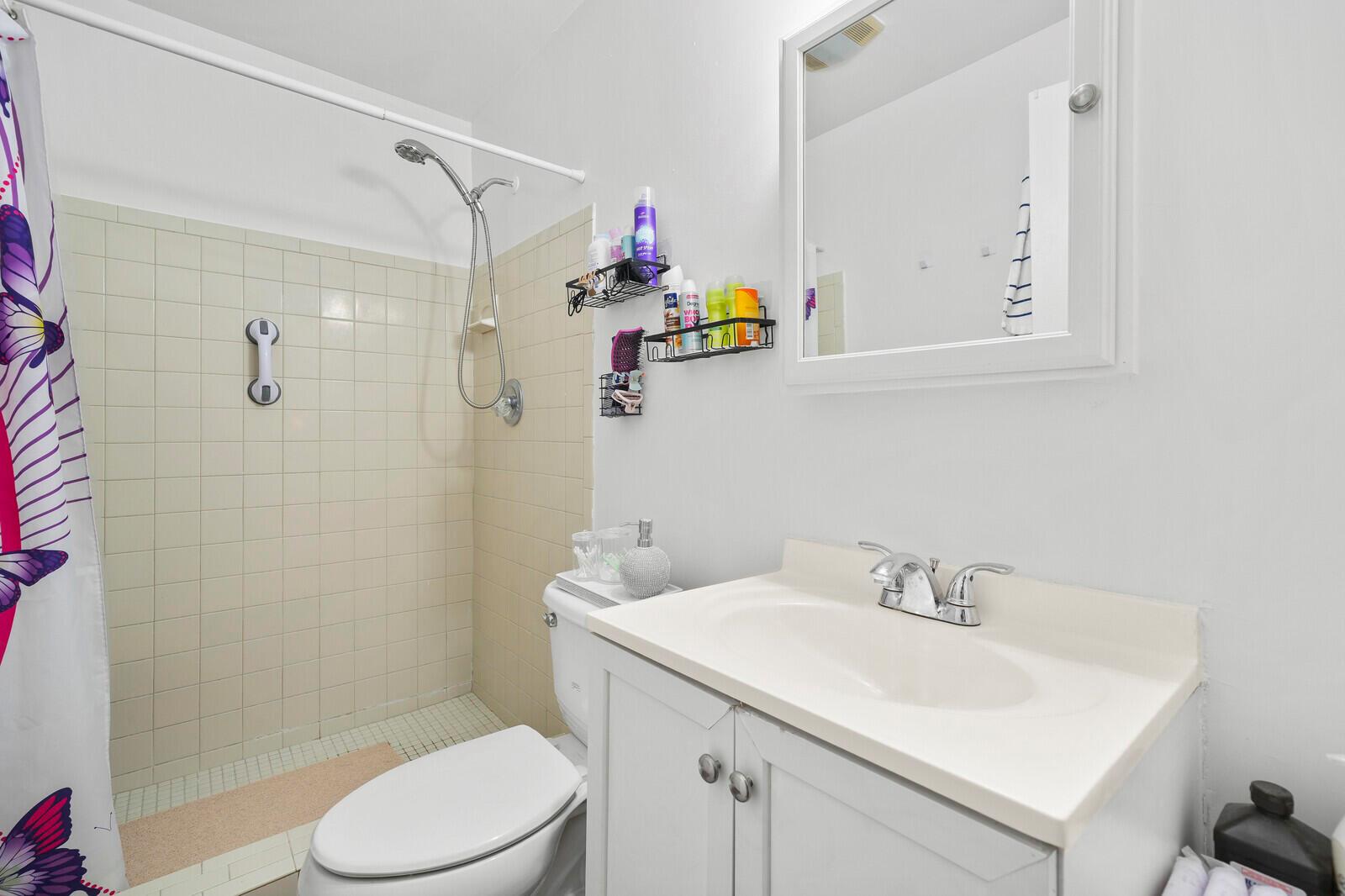 Ver detalles / 0 2297 sq. ft. $ 2026-06-21 0 foto