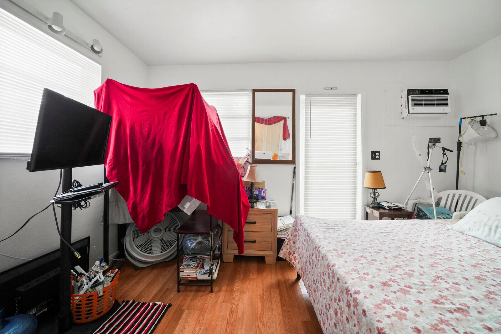 Ver detalles / 0 2297 sq. ft. $ 2026-06-21 0 foto