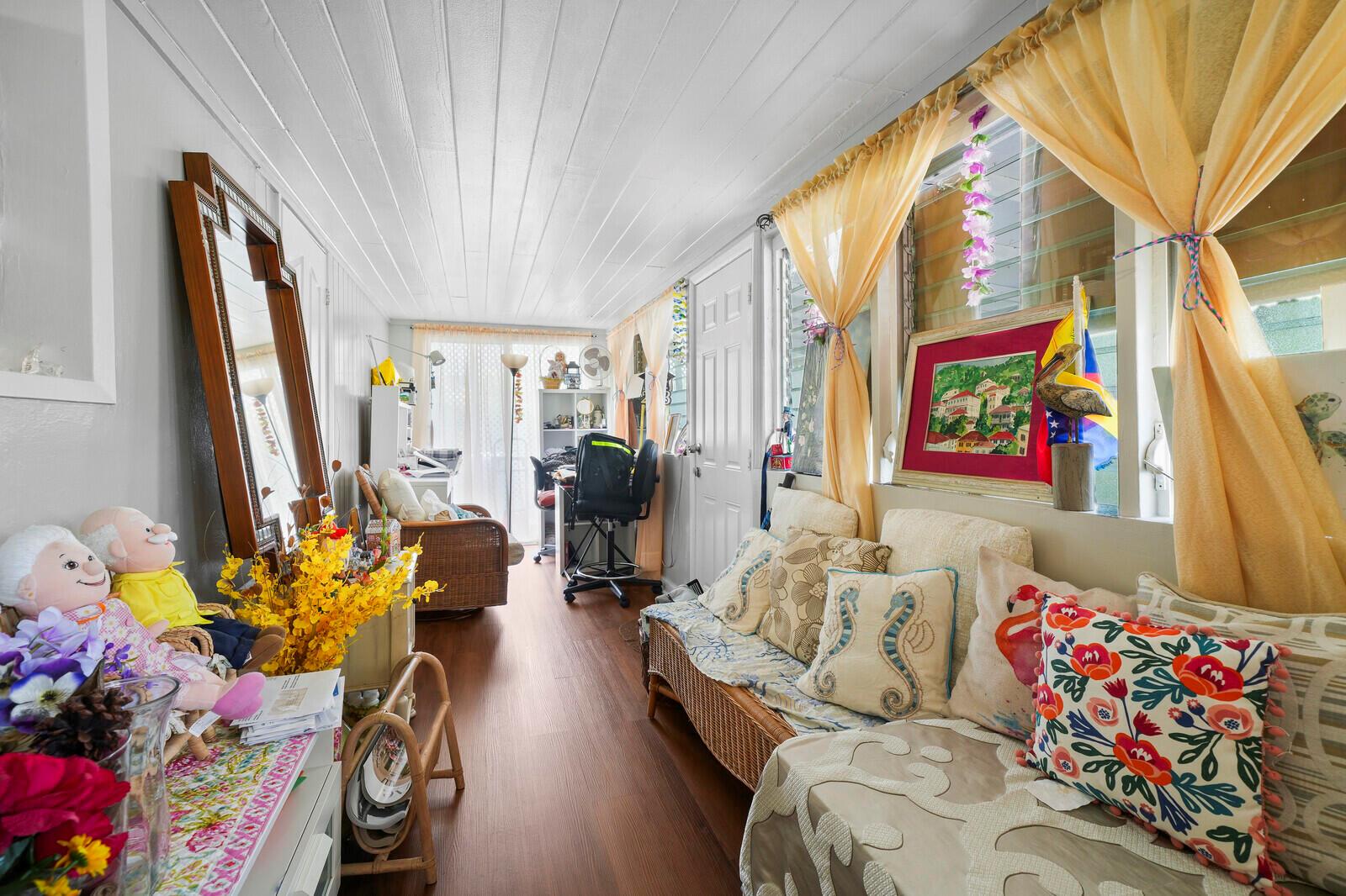 Ver detalles / 0 2297 sq. ft. $ 2026-06-21 0 foto