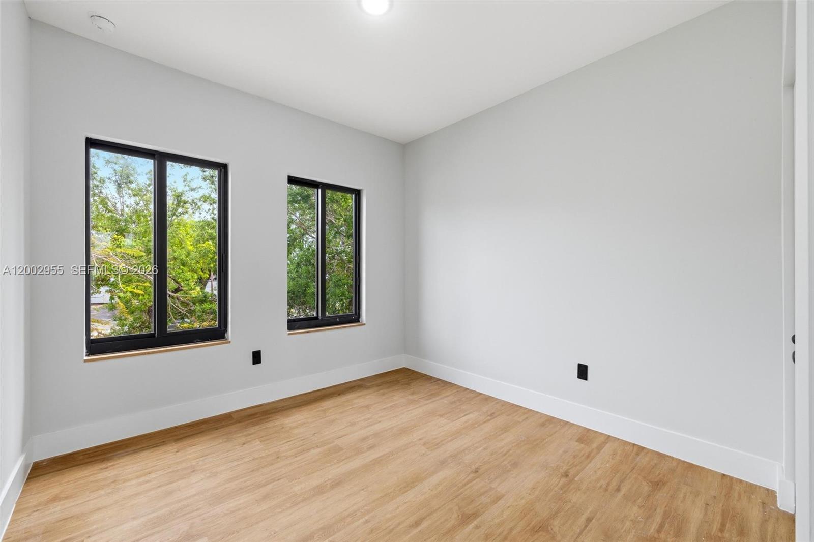   /   sq. ft. $ 2026-04-17 0 Photo