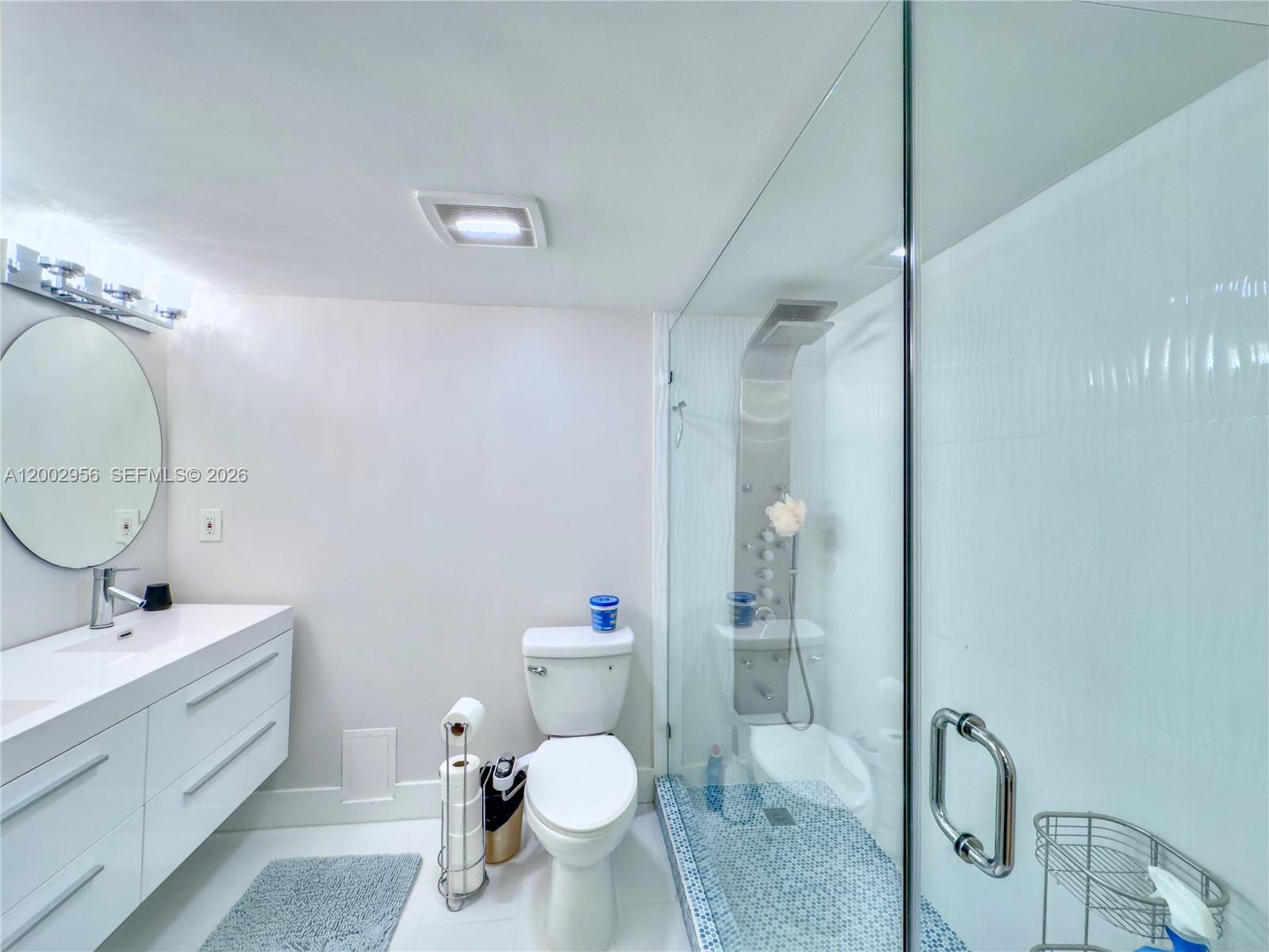 Photo of 2030 Ocean Dr  #1922, Hallandale Beach, Florida, 33009 - 