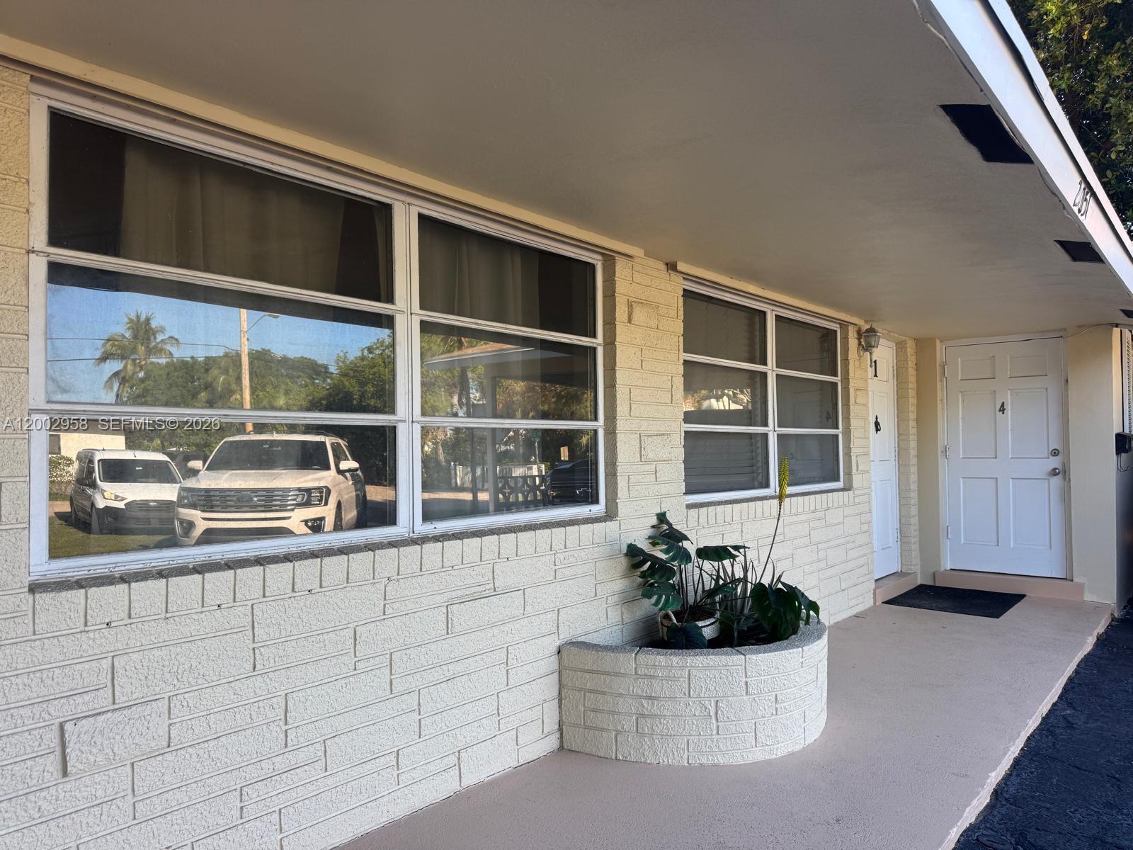   /  2483 sq. ft. $ 2026-04-17 0 Photo