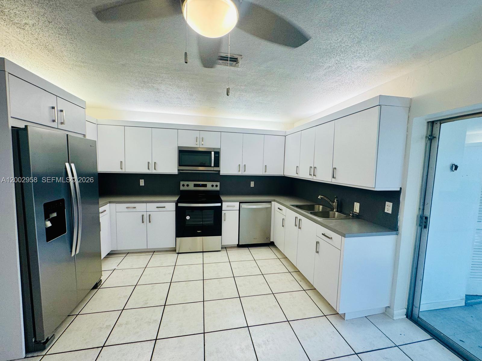   /  2483 sq. ft. $ 2026-04-17 0 Photo