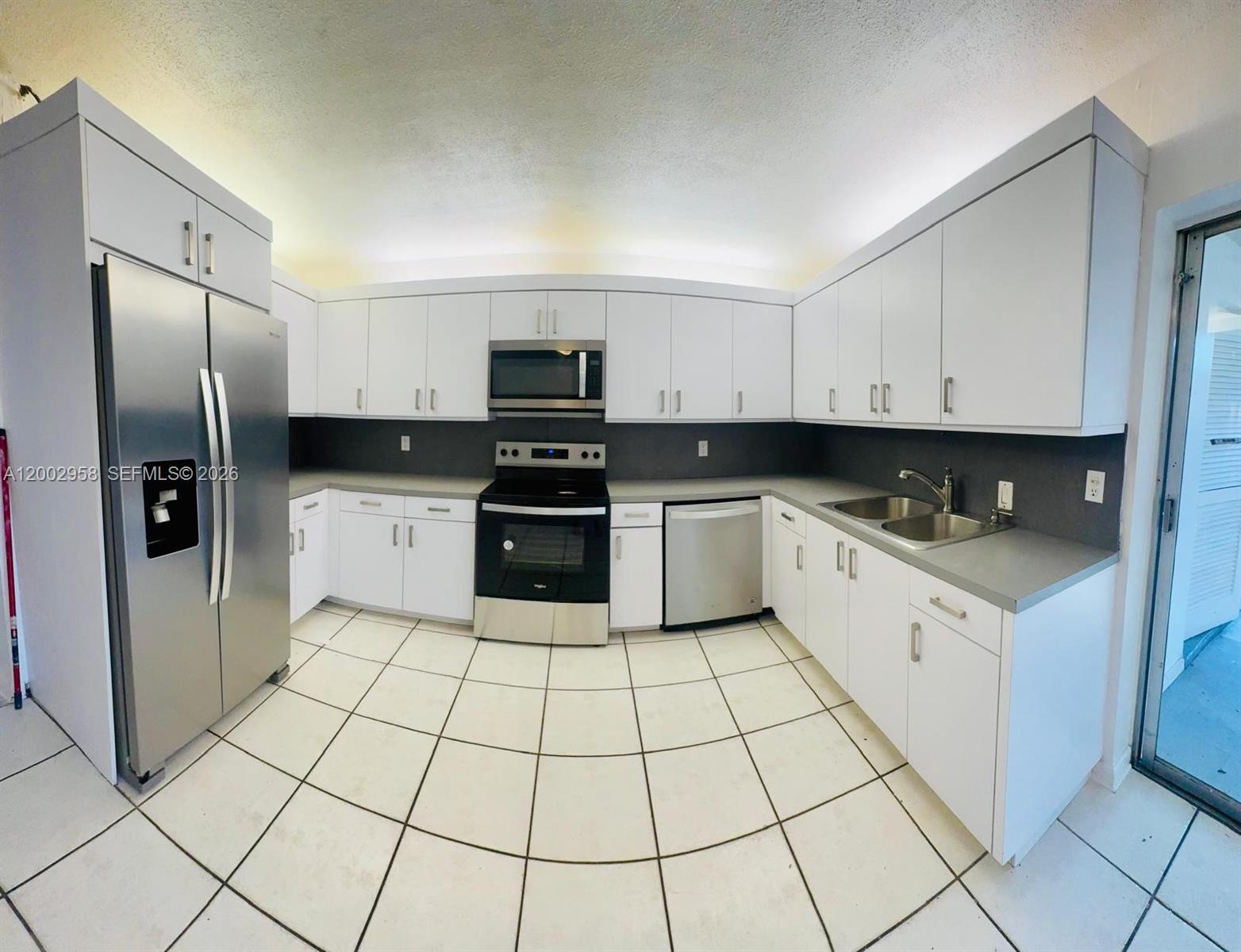   /  2483 sq. ft. $ 2026-04-17 0 Photo