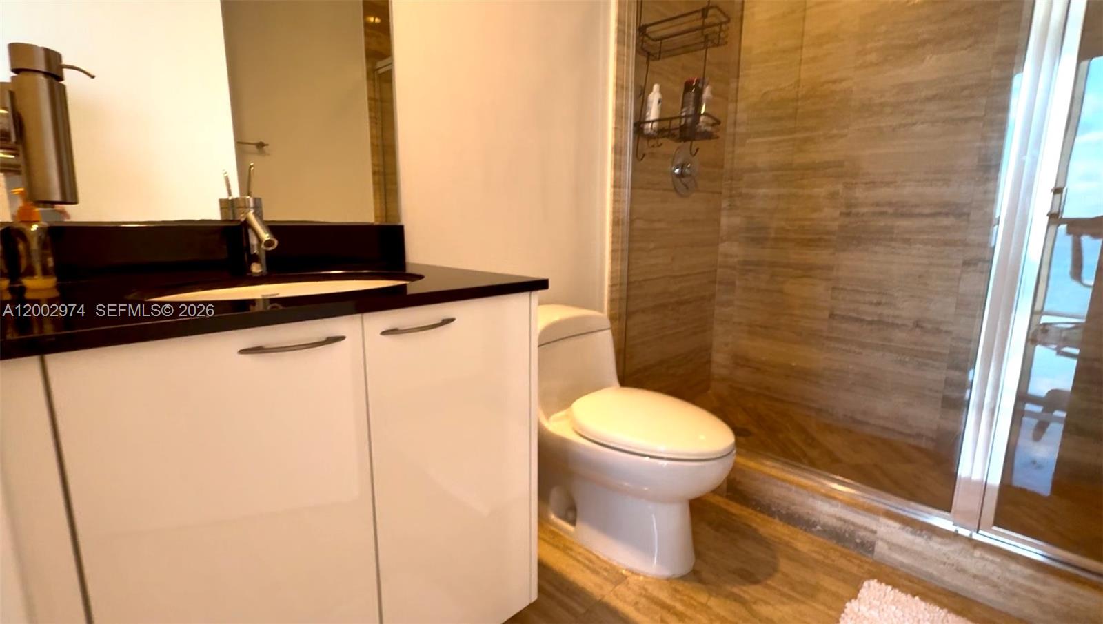 1804 3 / 4 2327 sq. ft. $ 2026-04-17 0 Photo