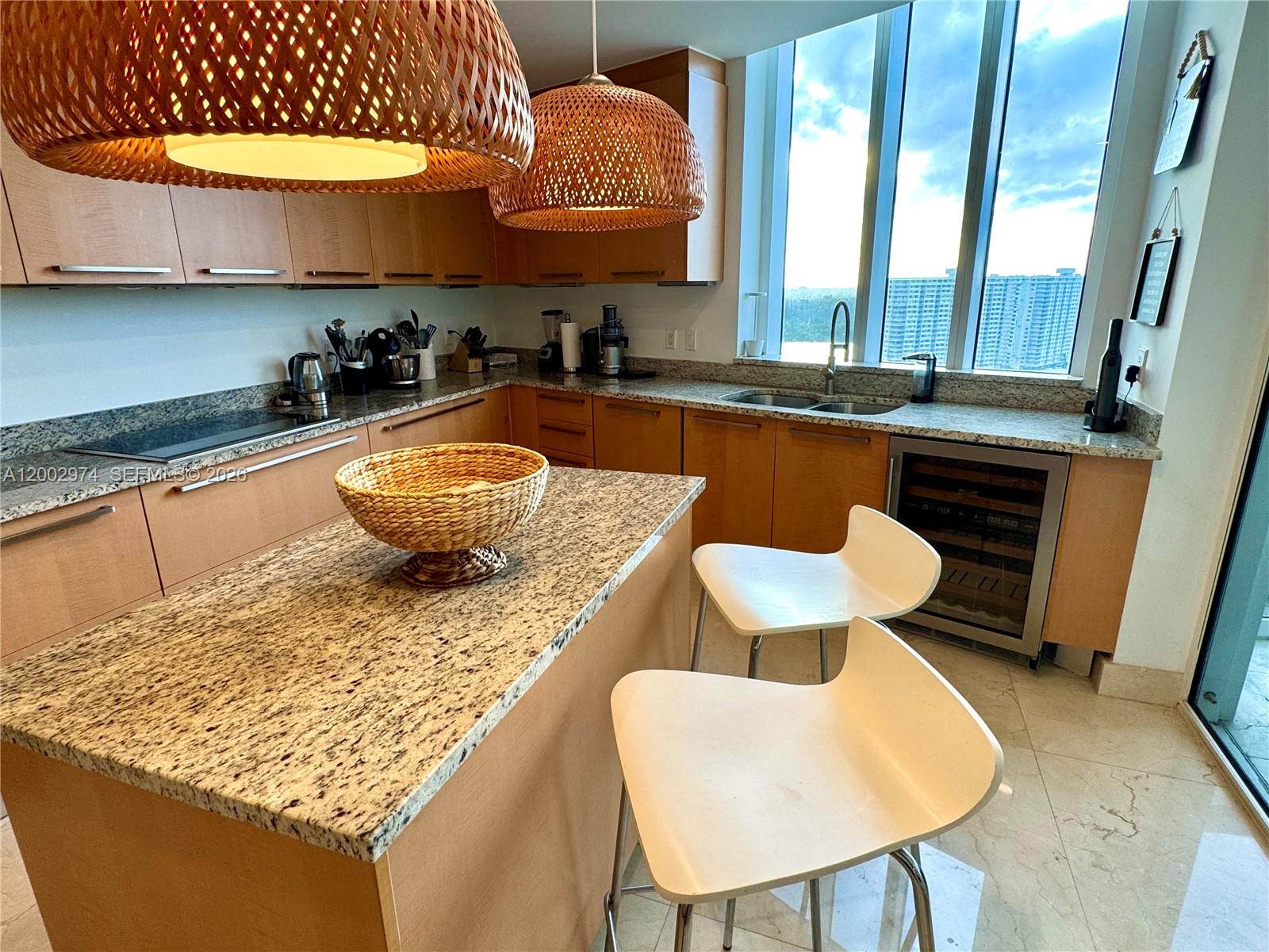 1804 3 / 4 2327 sq. ft. $ 2026-04-17 0 Photo