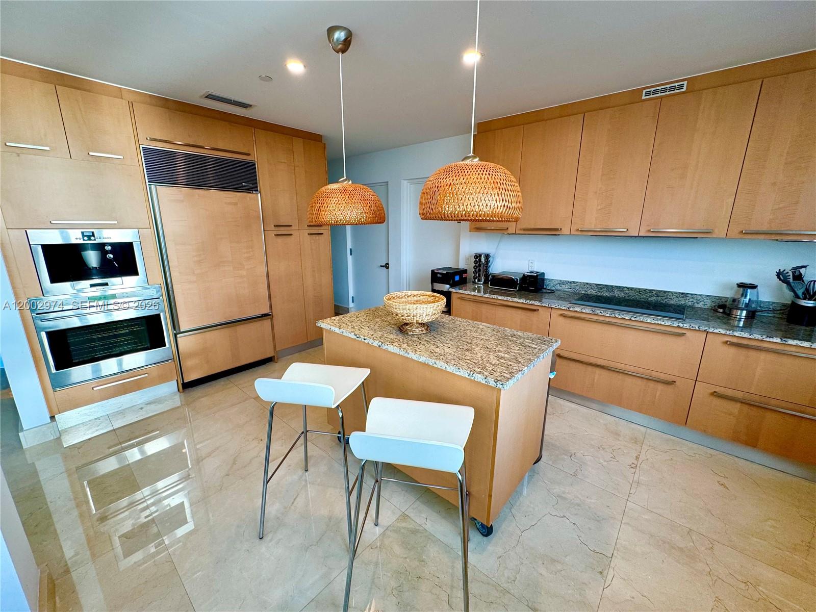 1804 3 / 4 2327 sq. ft. $ 2026-04-17 0 Photo