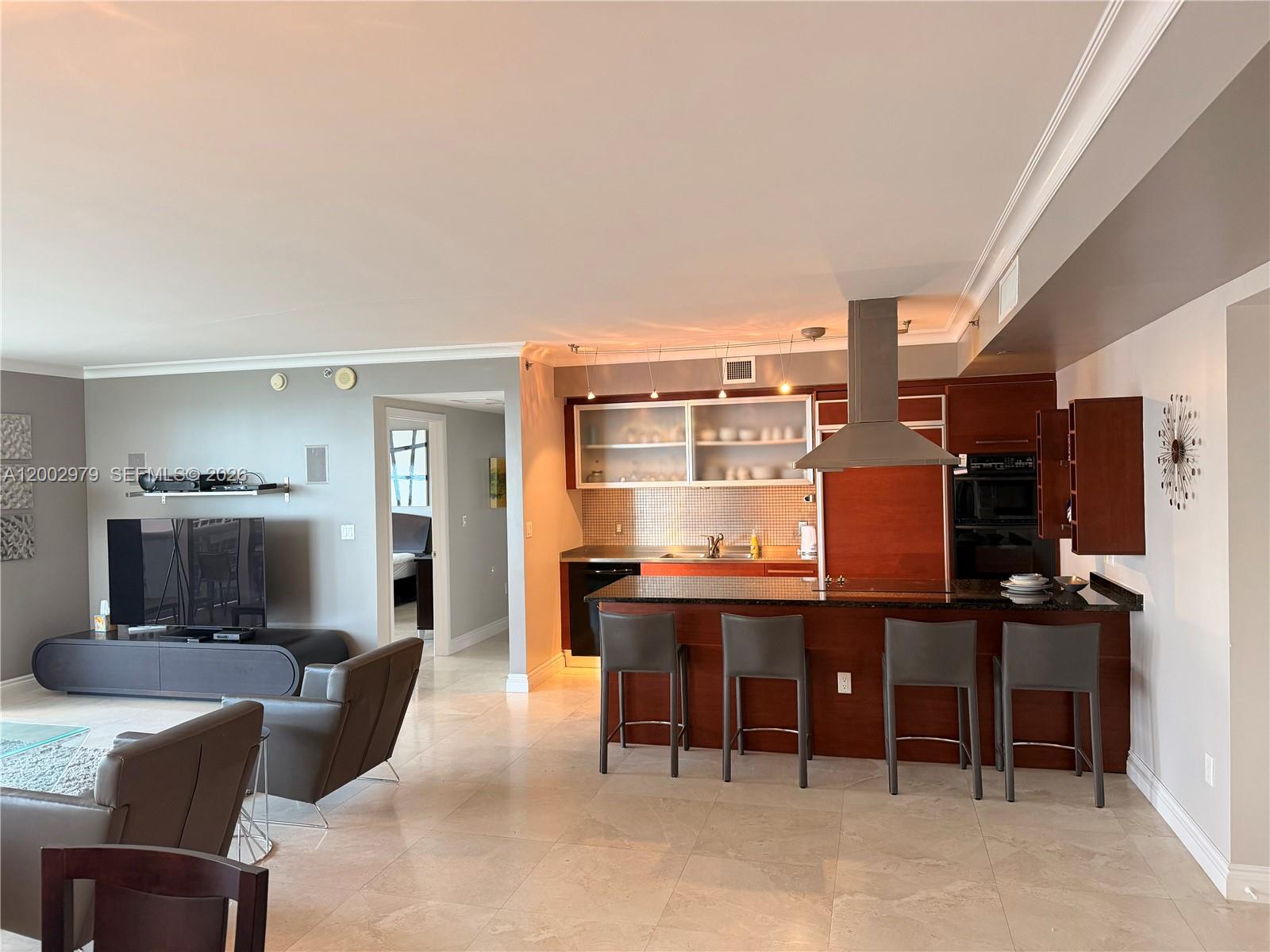 See details 805 2 / 2 1782 sq. ft. $ 2026-04-17 0 Photo