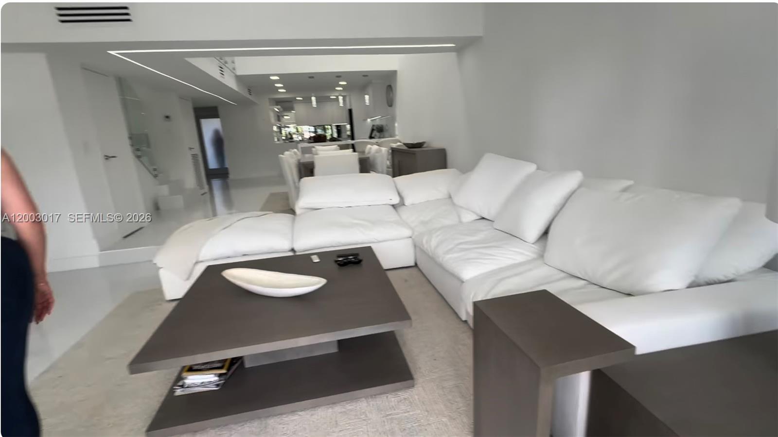 Photo of 336 Poinciana Dr  #1008, Sunny Isles Beach, Florida, 33160 - 