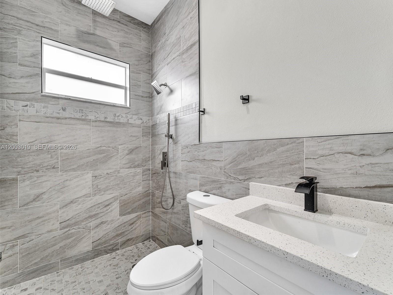   /  3378 sq. ft. $ 2026-04-17 0 Photo