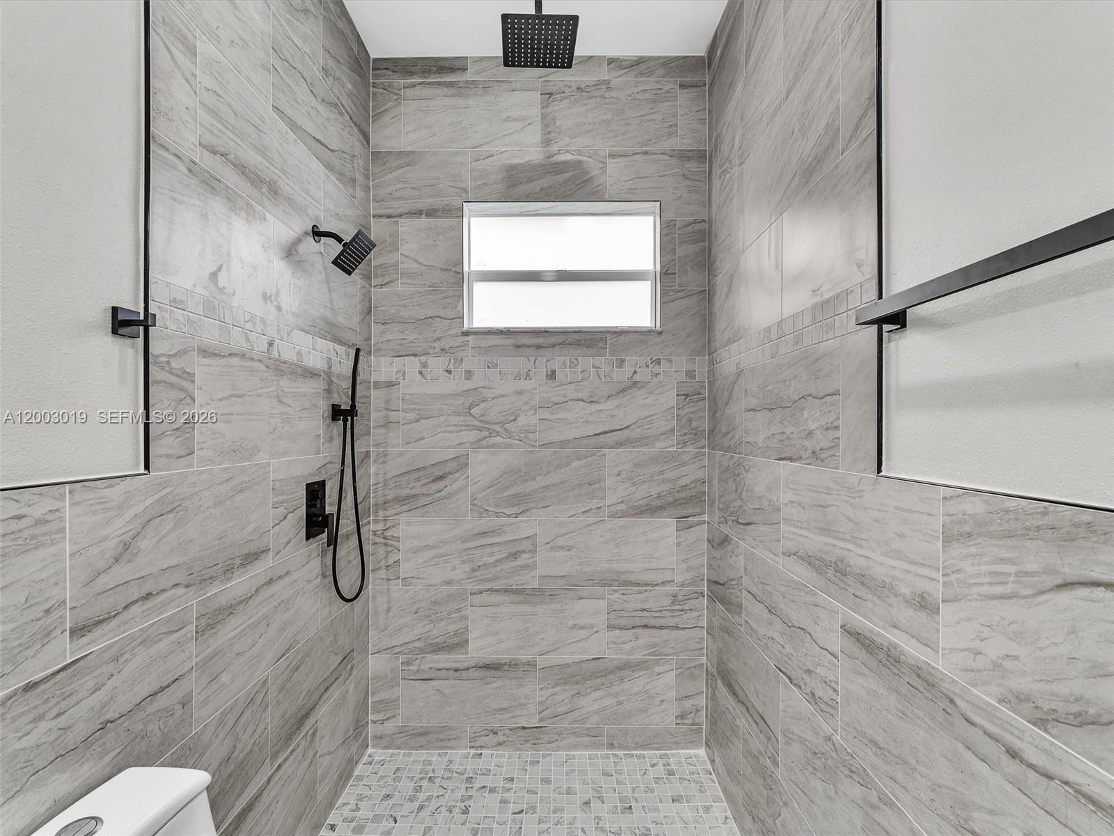   /  3378 sq. ft. $ 2026-04-17 0 Photo