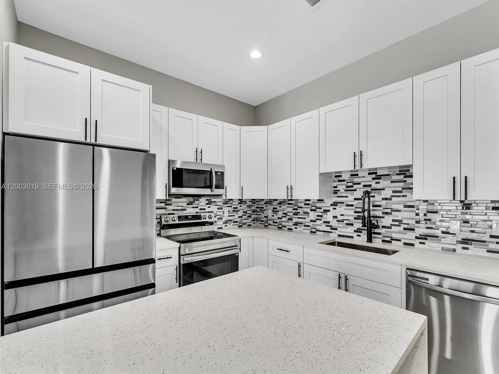   /  3378 sq. ft. $ 2026-04-17 0 Photo