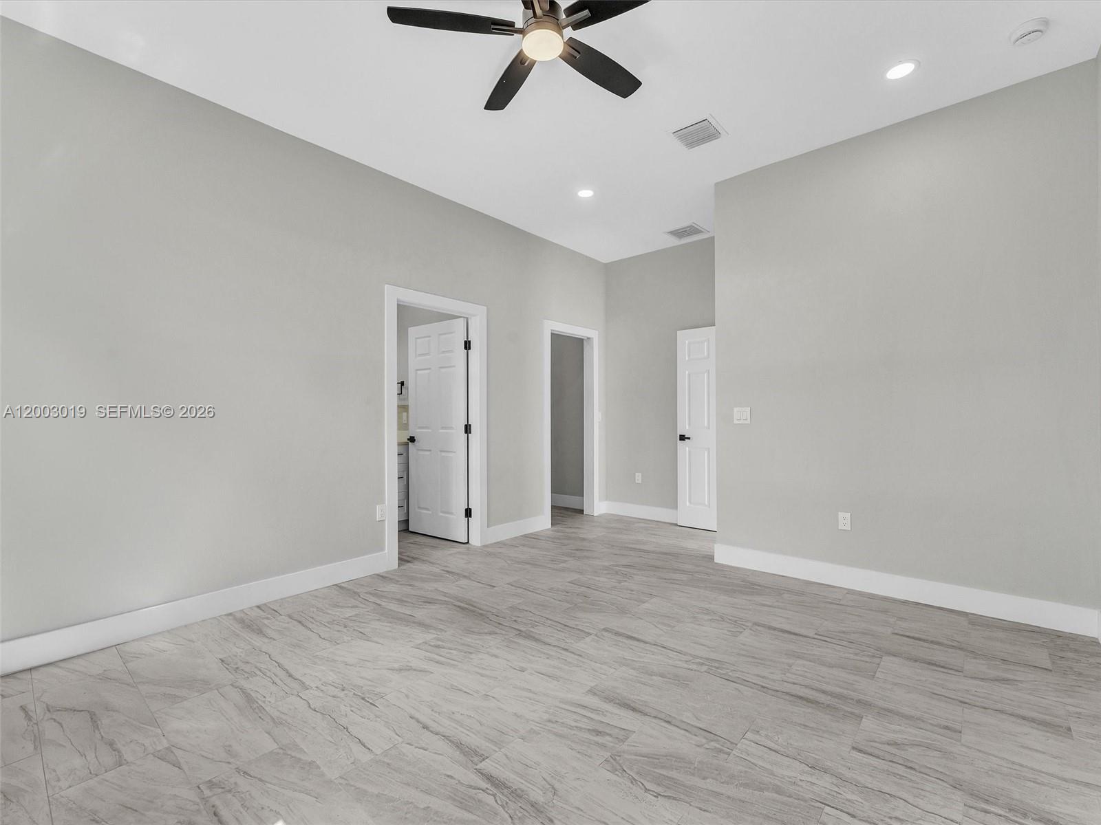   /  3378 sq. ft. $ 2026-04-17 0 Photo