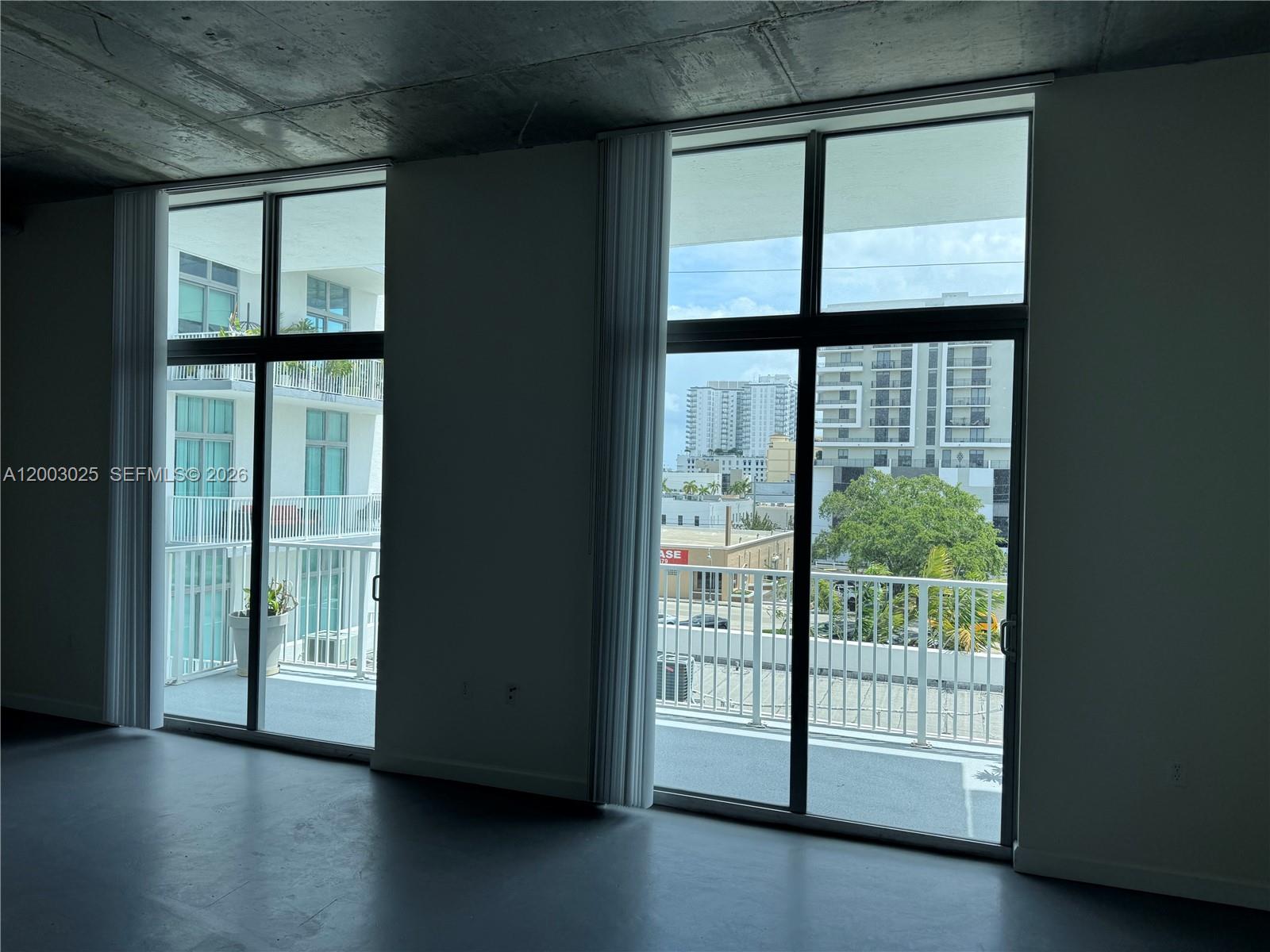 Photo of 2100 Van Buren St  #412, Hollywood, Florida, 33020 - 