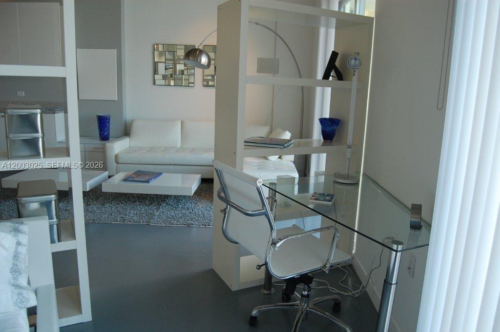 Photo of 2100 Van Buren St  #412, Hollywood, Florida, 33020 - 