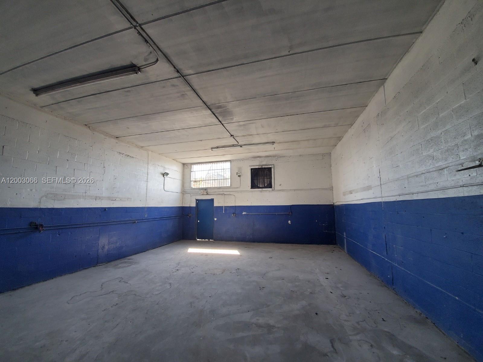   /   sq. ft. $ 2026-04-17 0 Photo