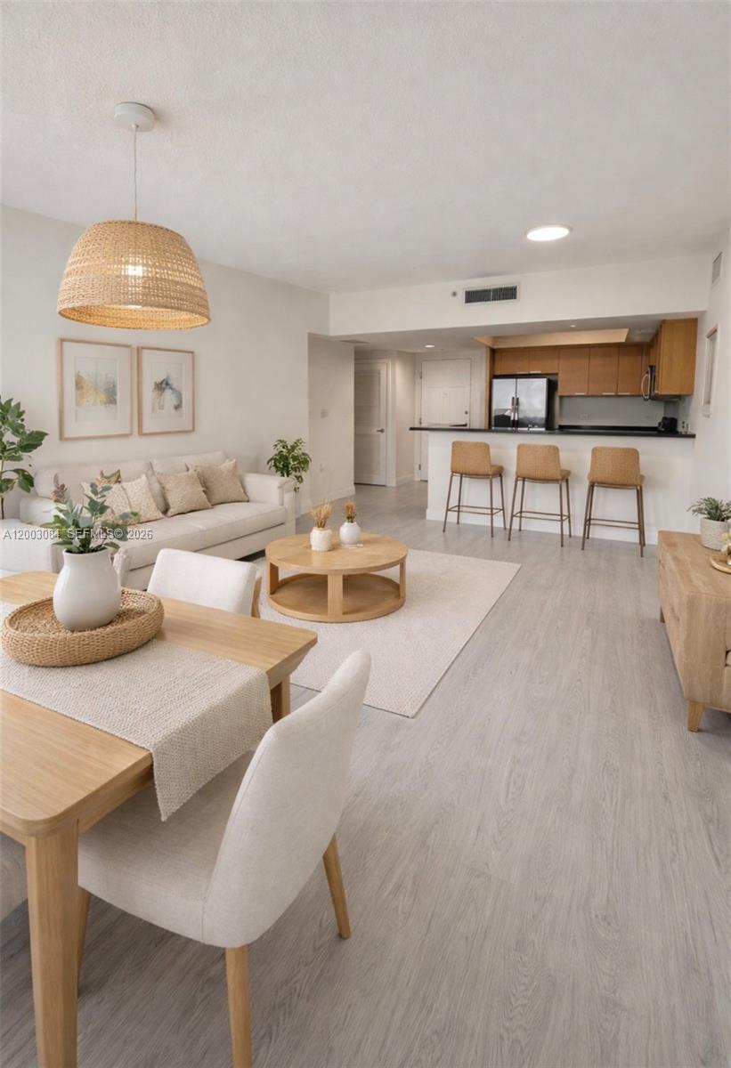 Photo of 140 Dixie Hwy  #707, Hollywood, Florida, 33020 - stage pic