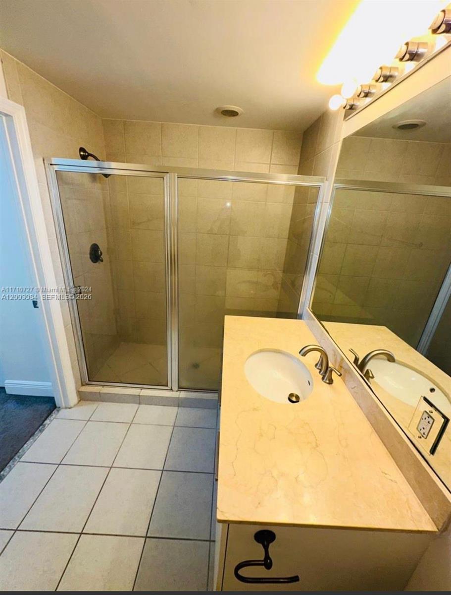 Photo of 140 Dixie Hwy  #707, Hollywood, Florida, 33020 - 