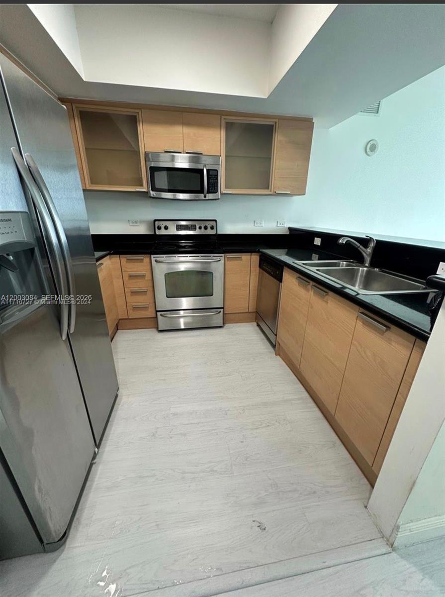 Photo of 140 Dixie Hwy  #707, Hollywood, Florida, 33020 - 