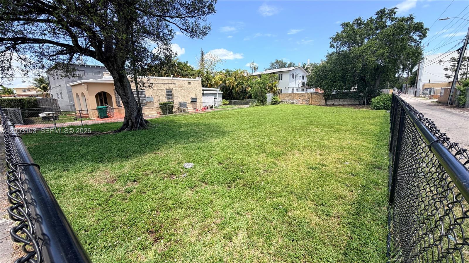   /   sq. ft. $ 2026-04-17 0 Photo