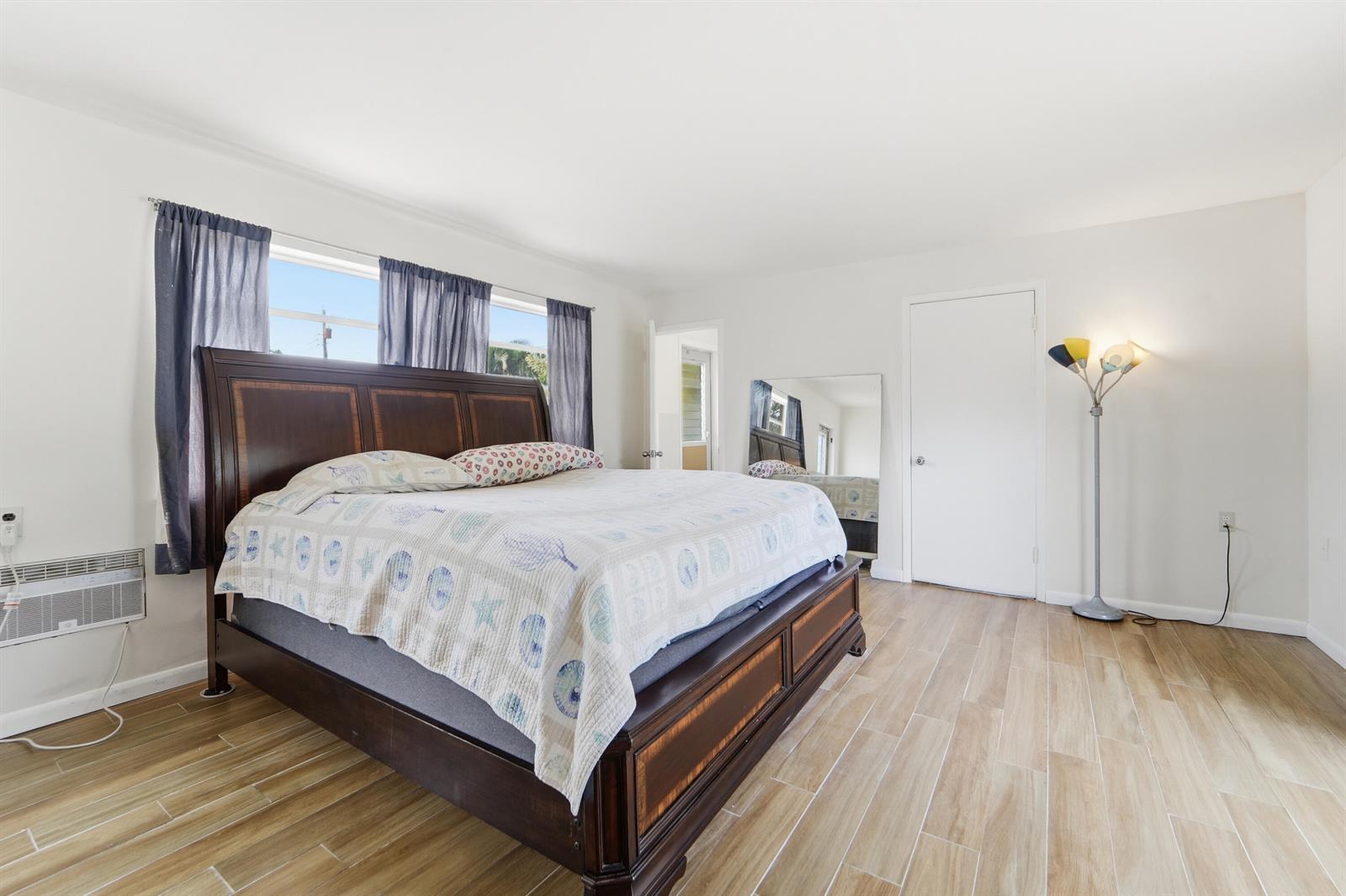 Ver detalles / 0 2952 sq. ft. $ 2026-06-15 0 foto