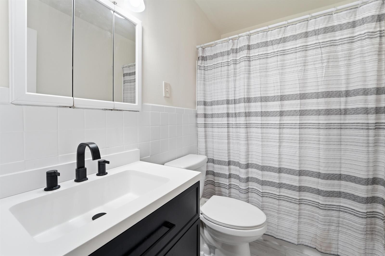 Ver detalles / 0 2952 sq. ft. $ 2026-06-15 0 foto