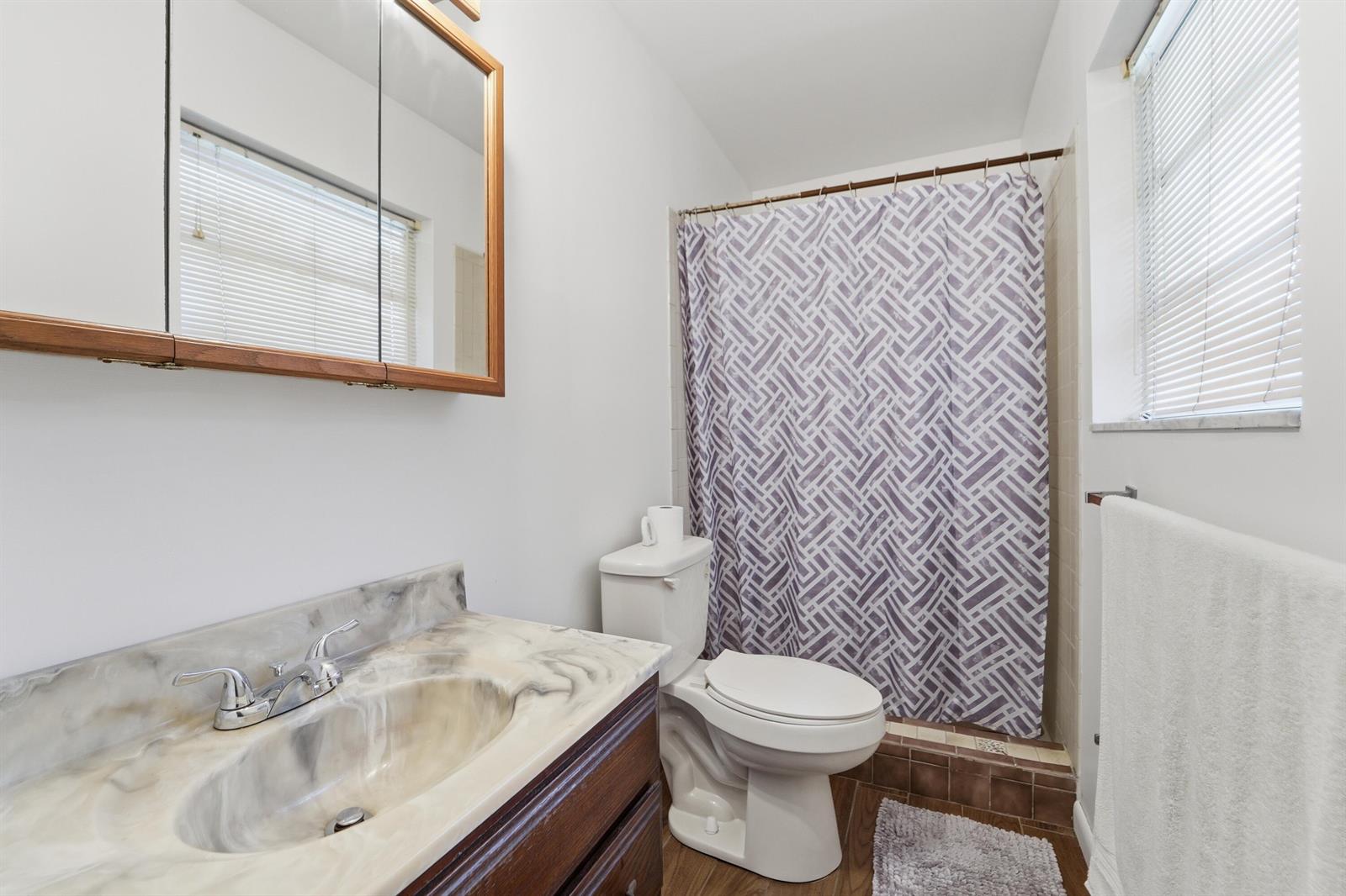 Ver detalles / 0 2952 sq. ft. $ 2026-06-15 0 foto