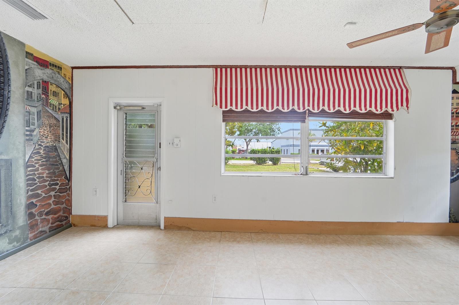 Ver detalles / 0 2952 sq. ft. $ 2026-06-15 0 foto