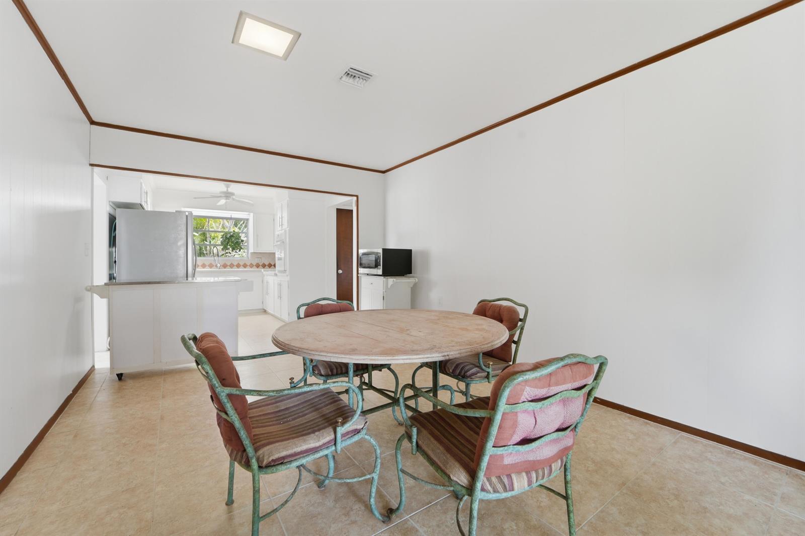 Ver detalles / 0 2952 sq. ft. $ 2026-06-15 0 foto