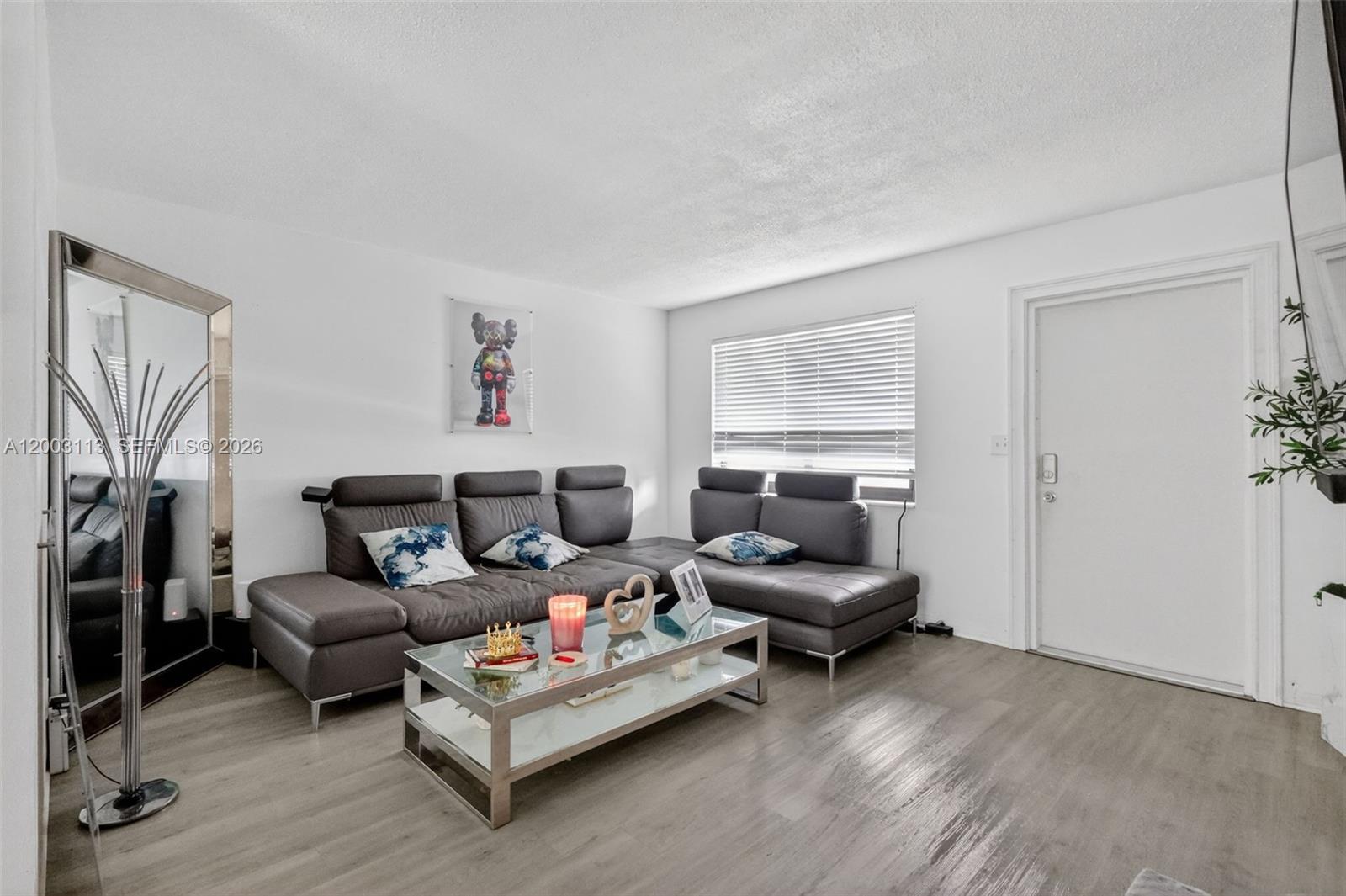   /  1703 sq. ft. $ 2026-04-17 0 Photo