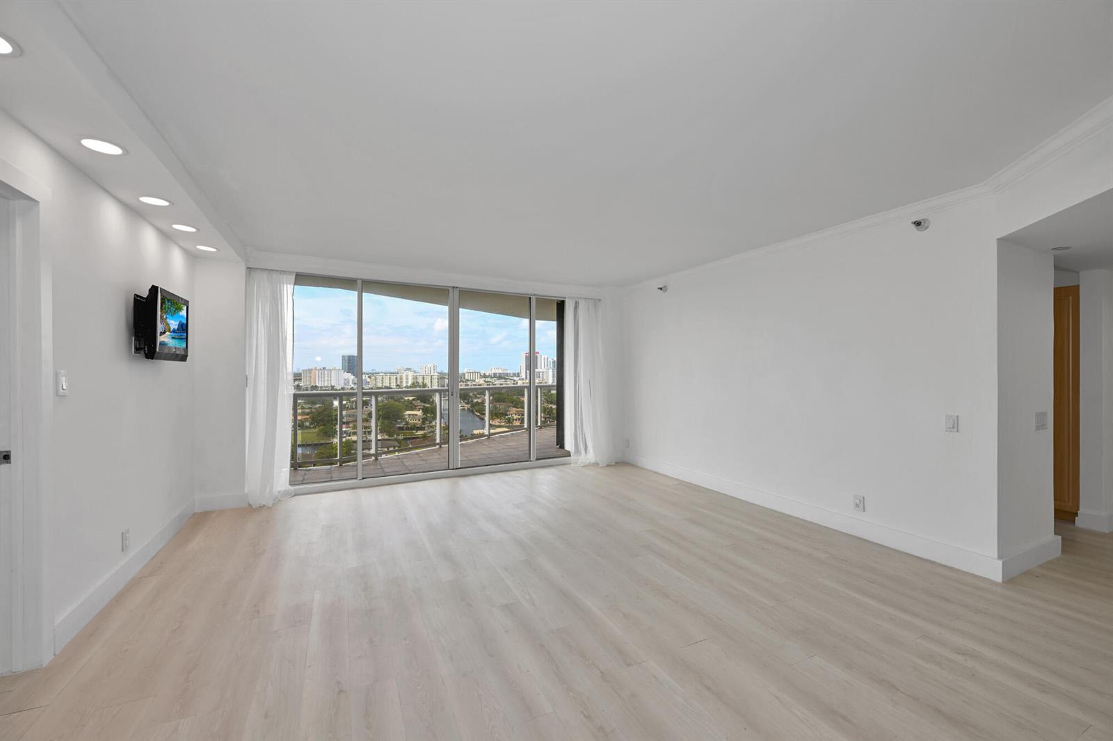 Photo of 3640 Yacht Club  #1501, Aventura, Florida, 33180 - 09