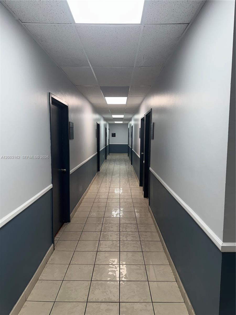 323  /   sq. ft. $ 2026-04-17 0 Photo