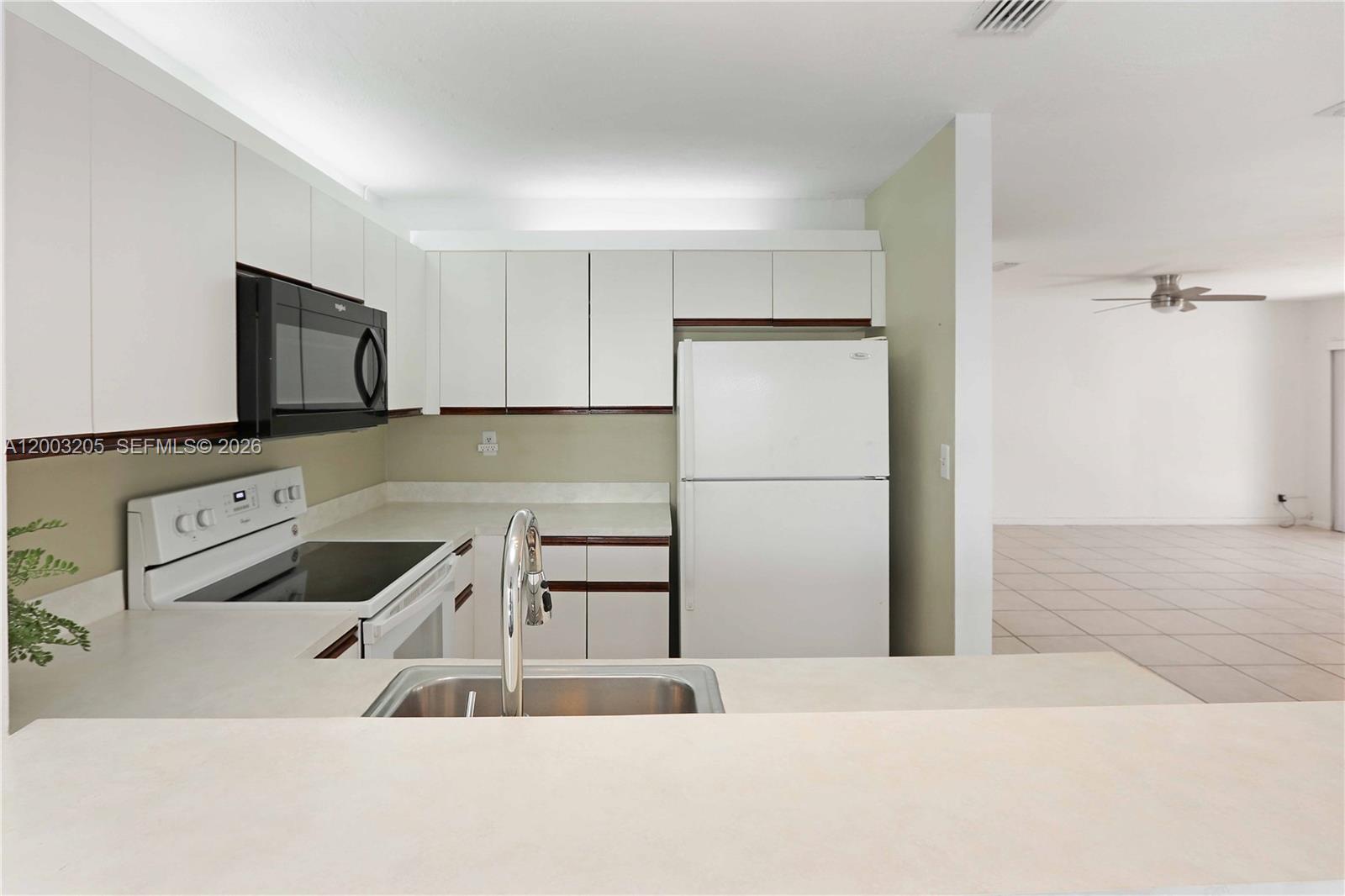 Photo of 21208 Harbor Way  (21208), Aventura, Florida, 33180 - 