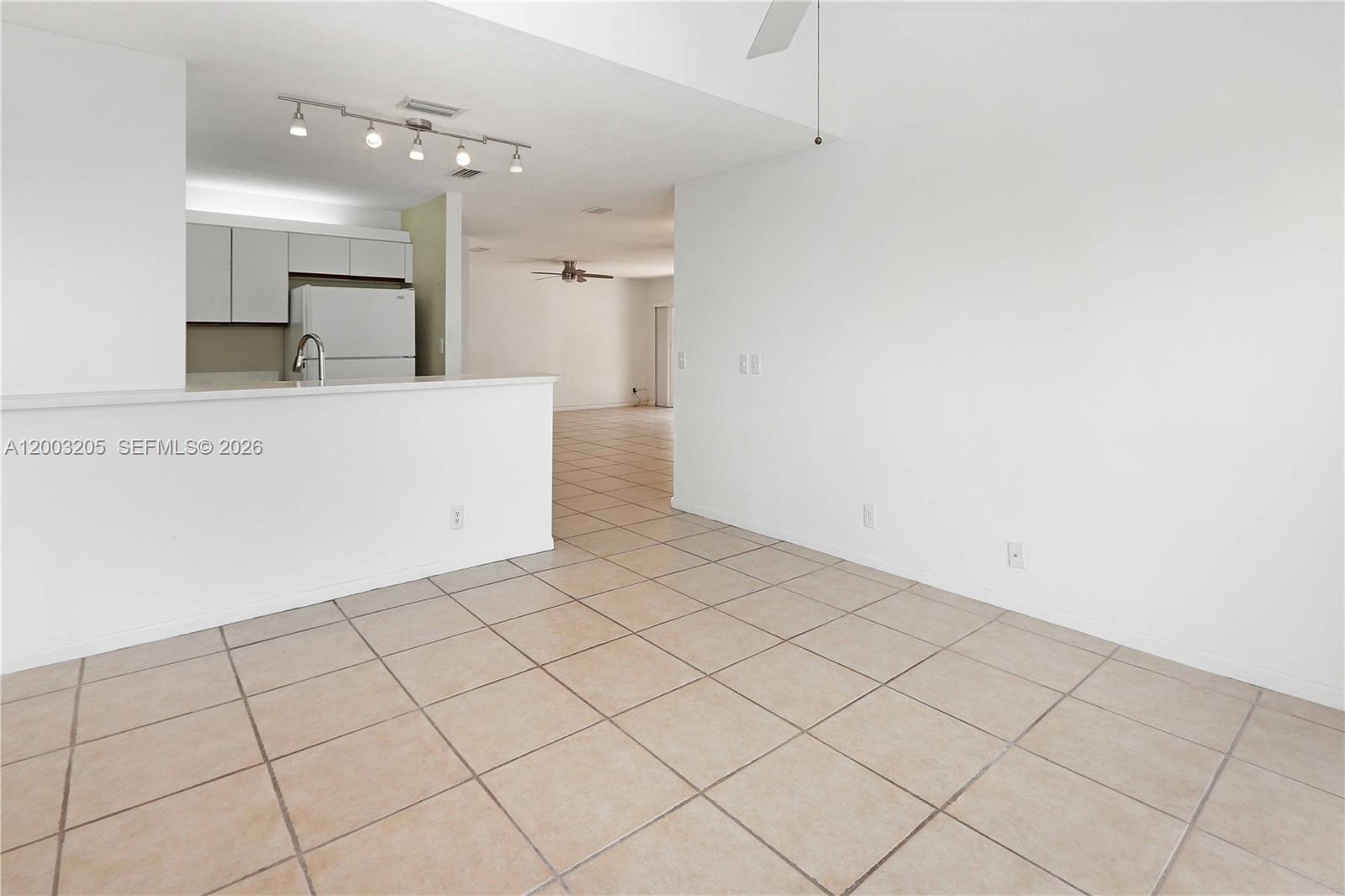 Photo of 21208 Harbor Way  (21208), Aventura, Florida, 33180 - 