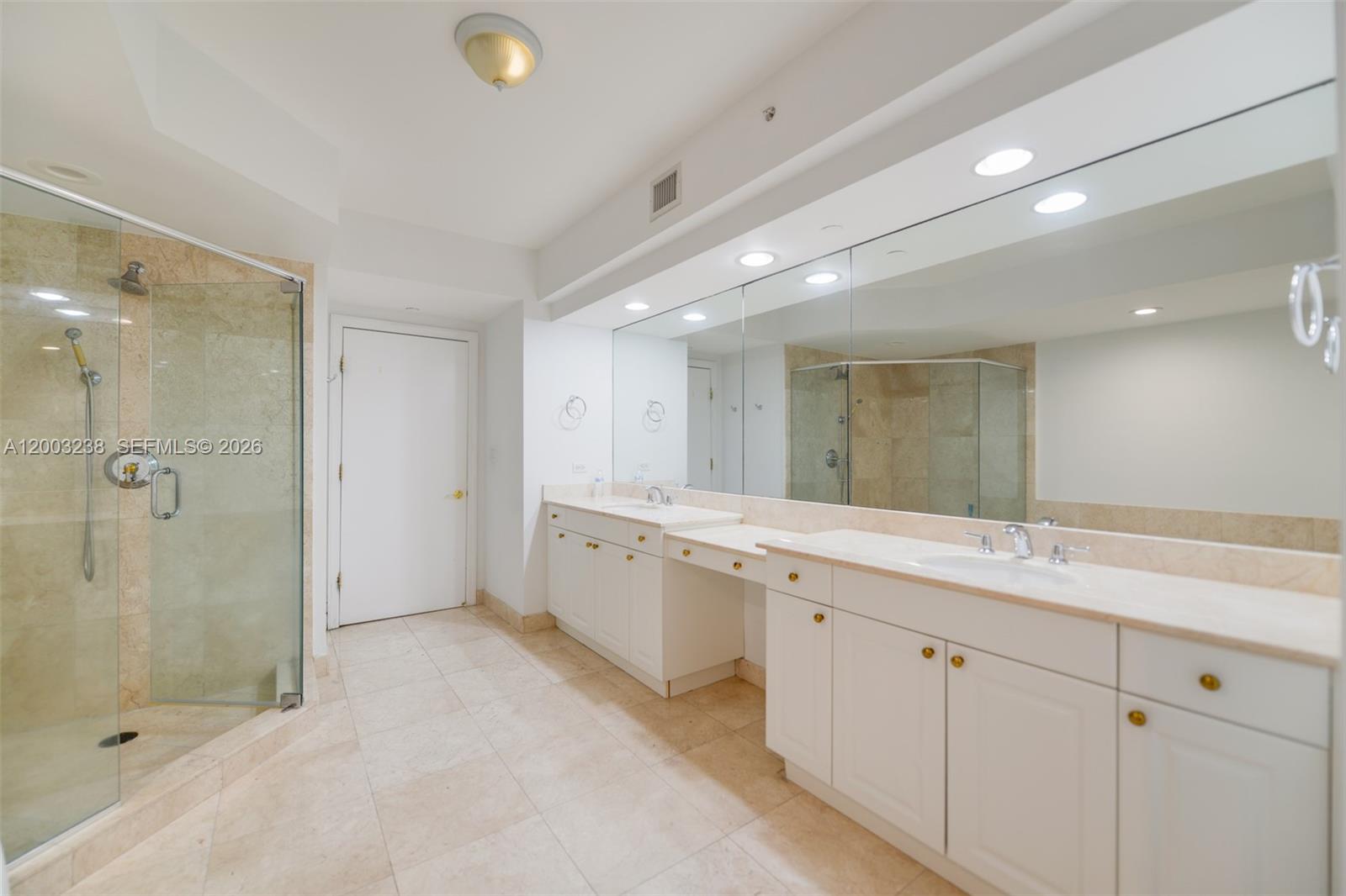 Photo of 3201 183rd St  #2502, Aventura, Florida, 33160 - 