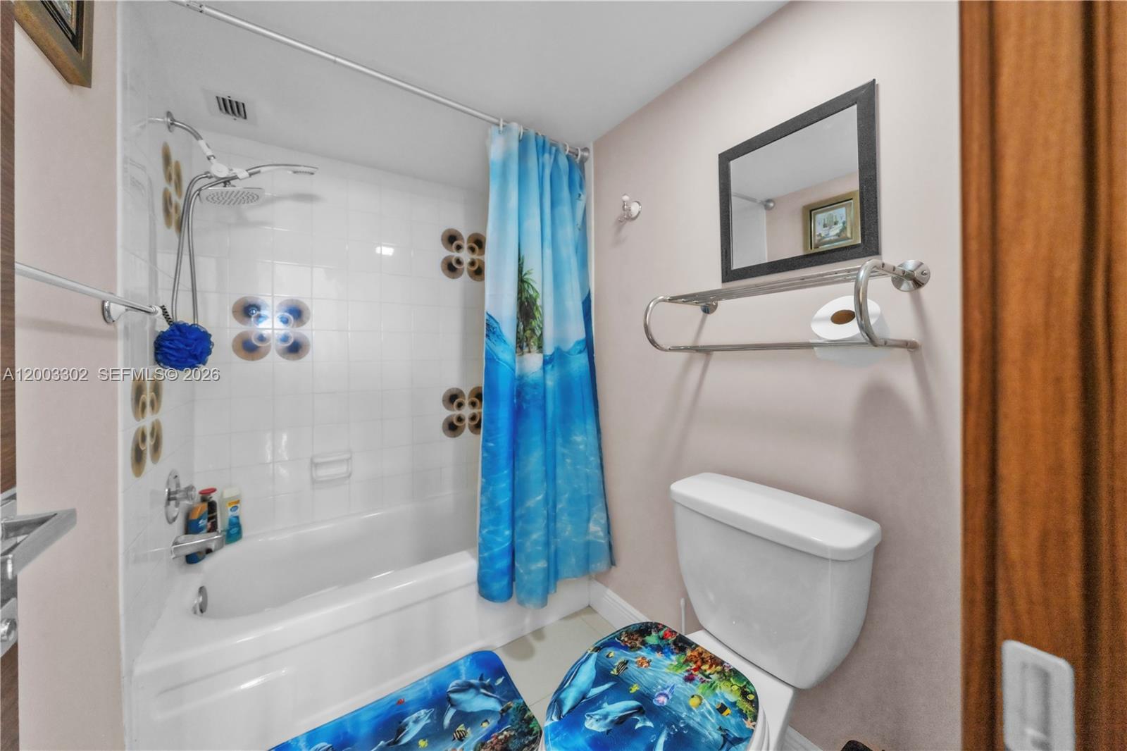 Photo of 2201 Ocean Dr  #1706(availbale now), Hollywood, Florida, 33019 - 