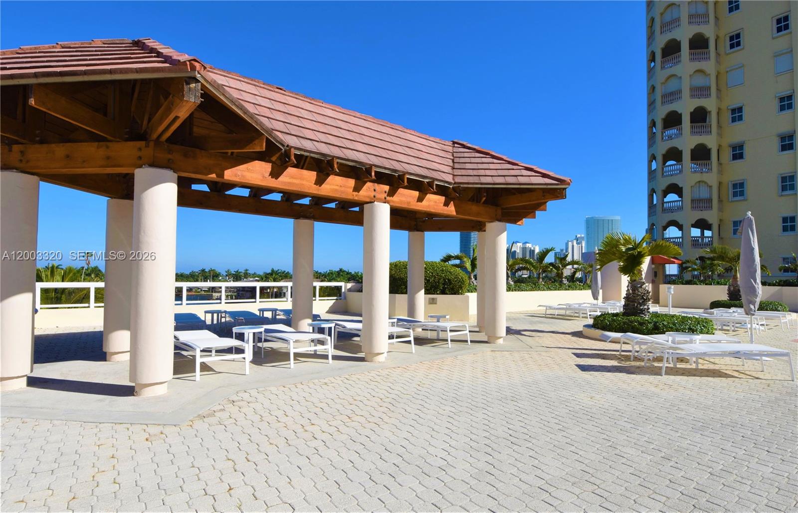 Photo of 20185 Country Club Dr  #2505, Aventura, Florida, 33180 - 