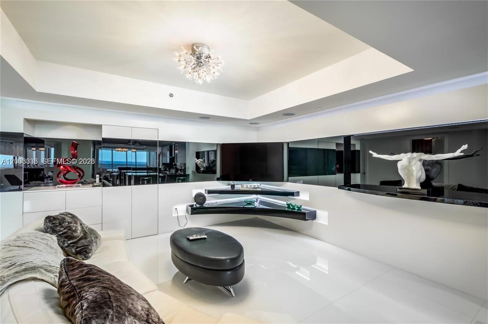 Photo of 2711 Ocean Dr  #2304, Hollywood, Florida, 33019 - 