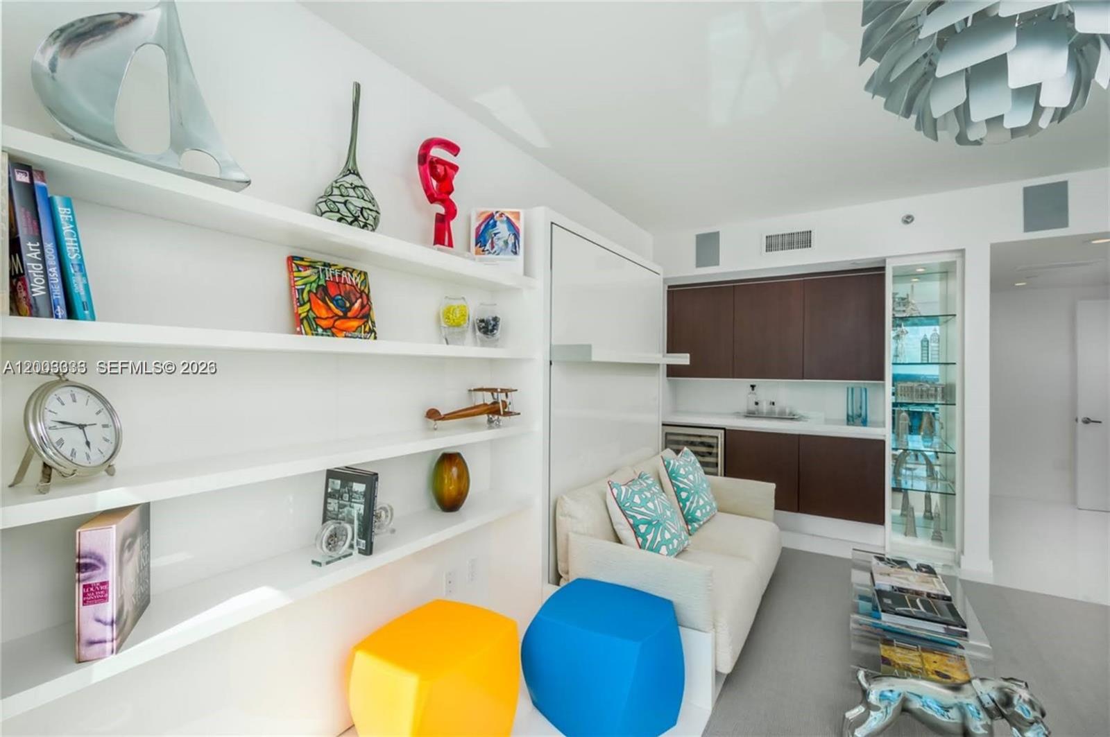 Photo of 2711 Ocean Dr  #2304, Hollywood, Florida, 33019 - 