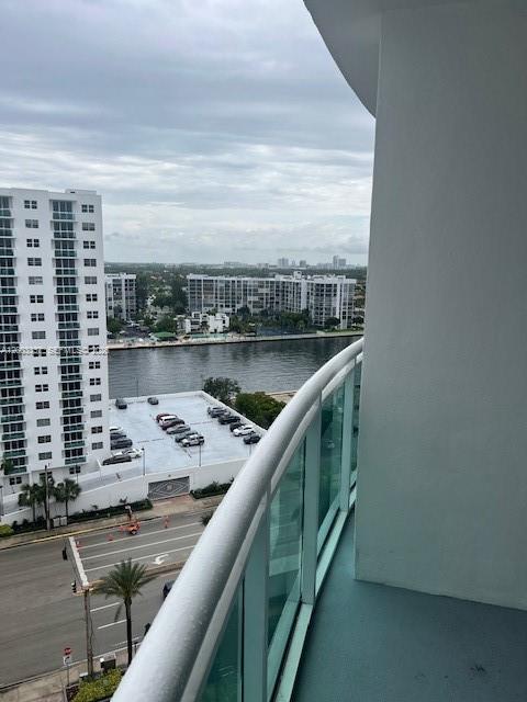 Photo of 3001 Ocean Dr  #1437, Hollywood, Florida, 33019 - 