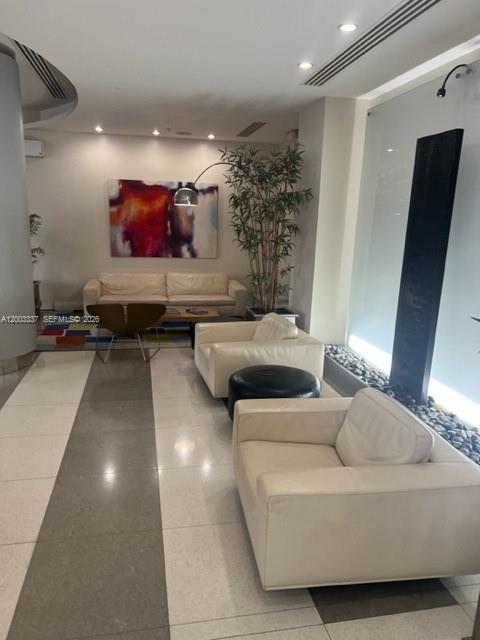 Photo of 3001 Ocean Dr  #1437, Hollywood, Florida, 33019 - 