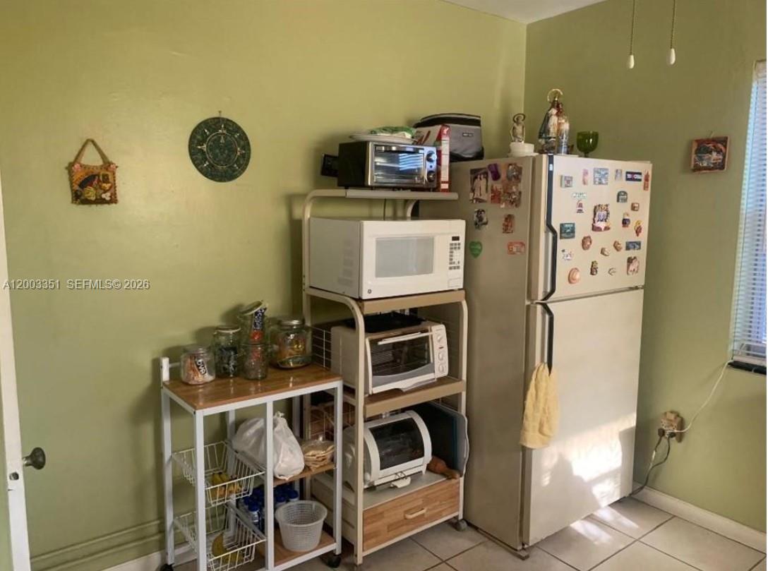   /  3359 sq. ft. $ 2026-04-17 0 Photo