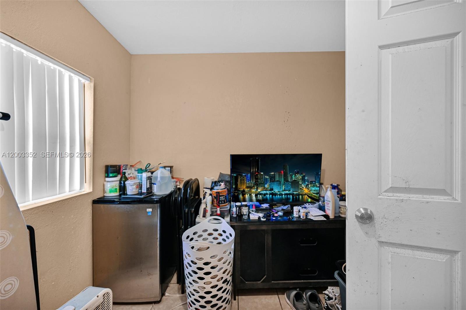   /  1056 sq. ft. $ 2026-04-17 0 Photo