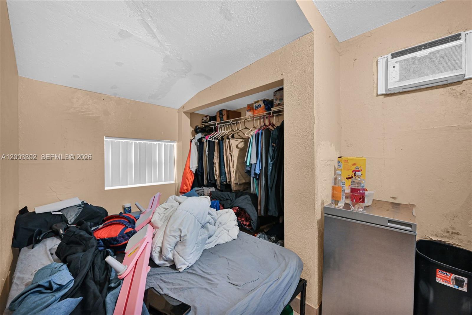   /  1056 sq. ft. $ 2026-04-17 0 Photo