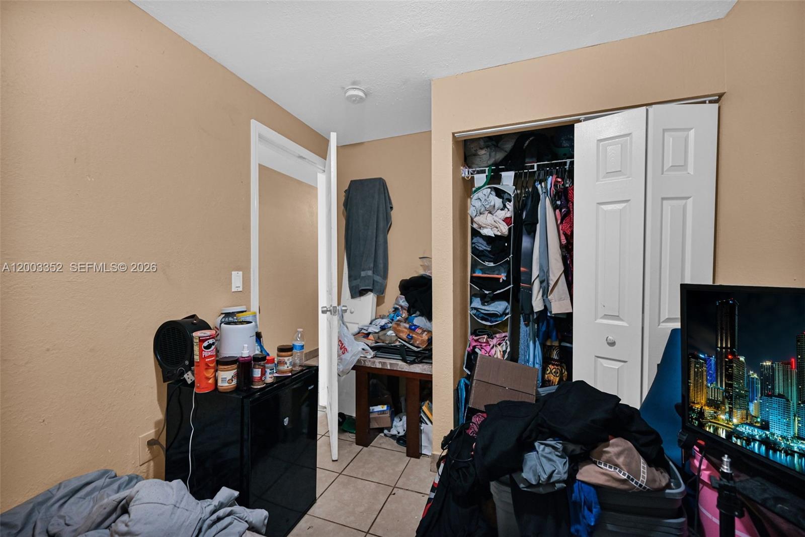   /  1056 sq. ft. $ 2026-04-17 0 Photo